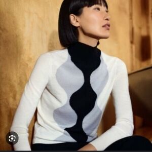 Uniqlo X Marimekko Merino Wool Turtleneck Sweater *Runs Small*